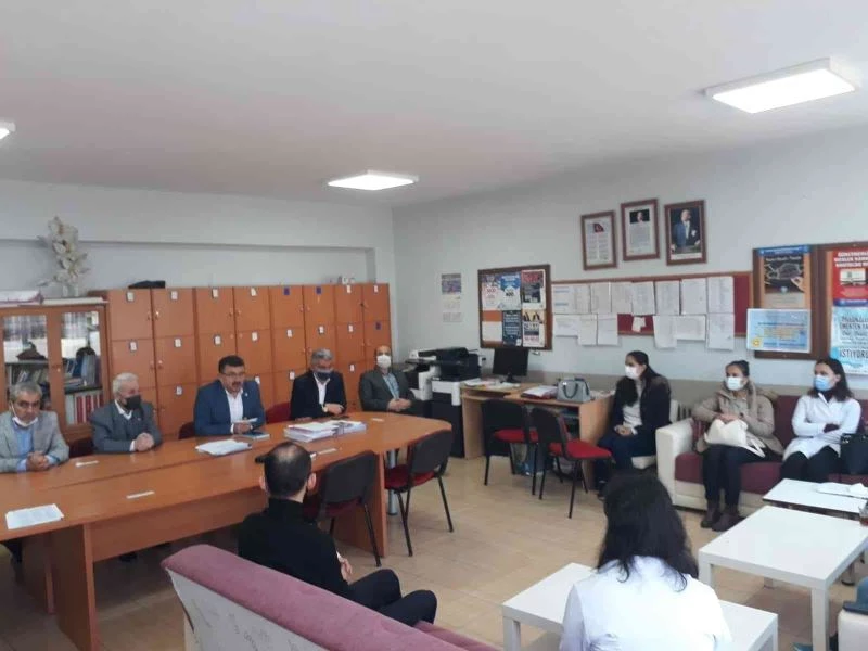 Eğitim-Bir-Sen Bursa 1 No’lu Şube Başkanı Acar: “Diğerlerine göre değil, değerlerimize göre sendikacılık yapıyoruz”
