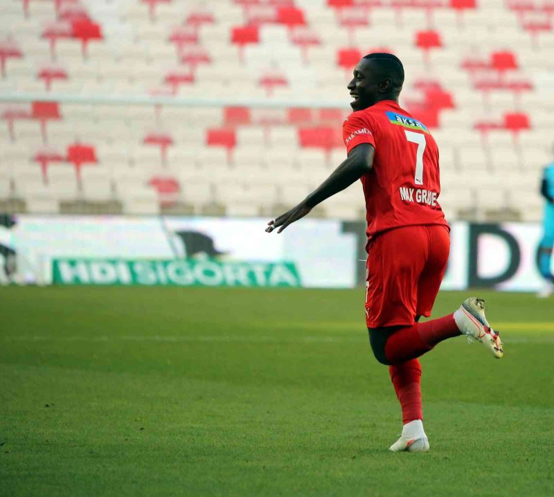 Max Gradel, Sivasspor’da 2. golünü attı

