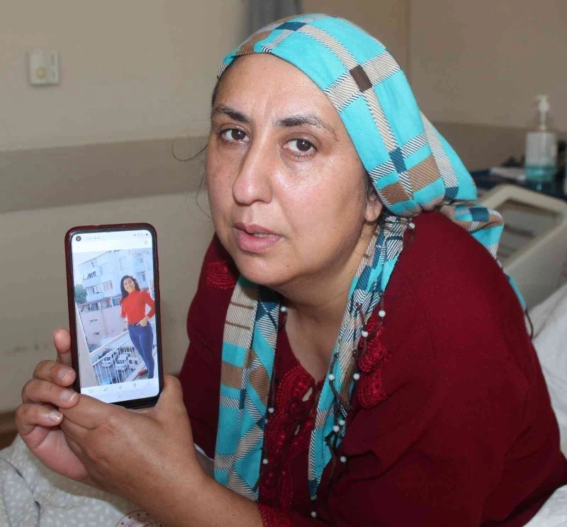 Çaresiz anne hasta yatağında kayıp kızını arıyor
