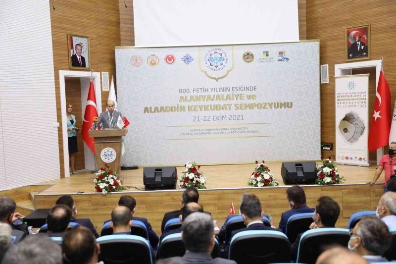 “800. Fetih Yılının Eşiğinde  Alanya/Alaiye ve Alaaddin Keykubat Sempozyumu” gerçekleştirildi
