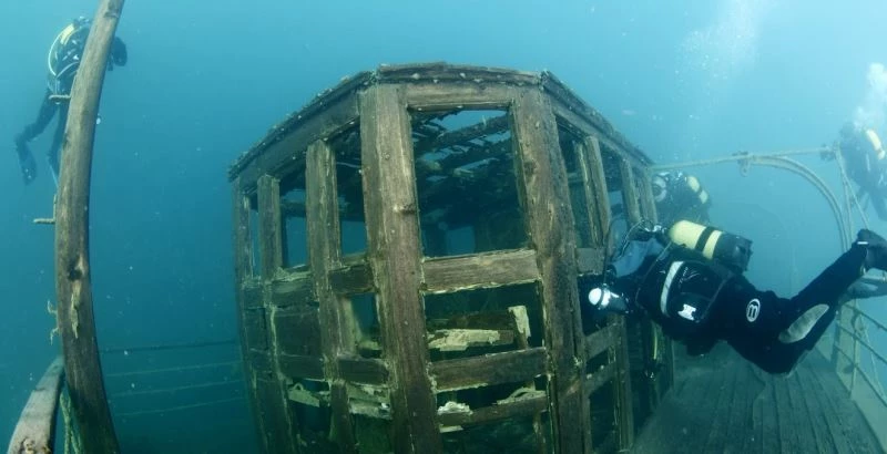 Van Gölü’nün dibindeki kalıntılar dünyaya tanıtılacak

