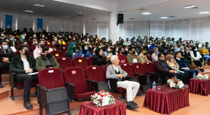 DPÜ’de CNC Ahşap Torna Uygulamaları ve Tasarımları semineri
