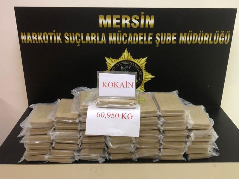 Mersin Limanında 60 kilo kokain ele geçirildi
