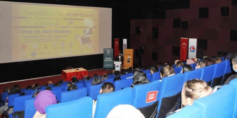 Prof. Dr. Nebi Özdemir, “Tarihsel şahsiyetin 8 asra aşan bir yaşamı var