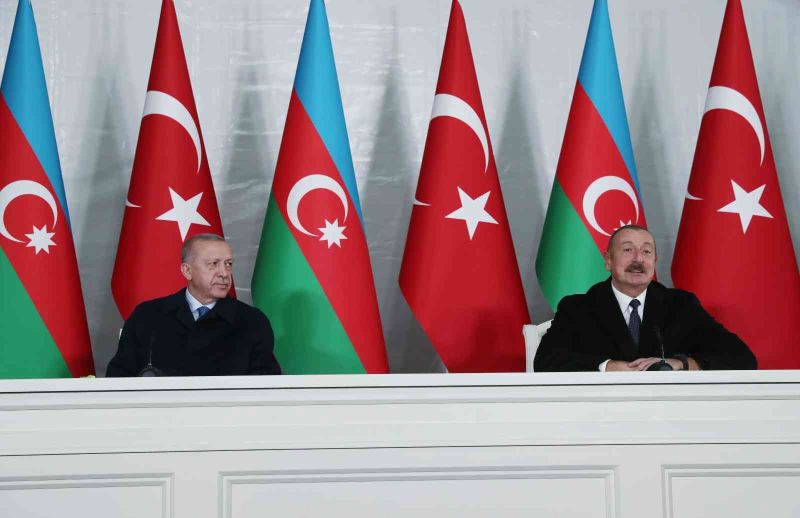 Cumhurbaşkanı Erdoğan: “Azerbaycan’la samimi bir irade ortaya koyması halinde Türkiye’nin Ermenistan‘la olan ilişkilerinin önünde bir engel kalmayacaktır”
