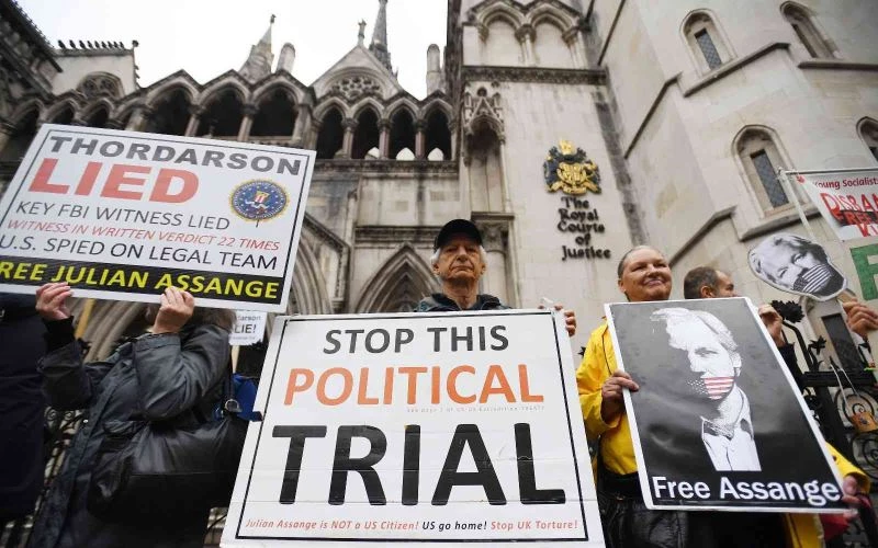 İngiltere’de Assange davasında temyiz duruşması başladı
