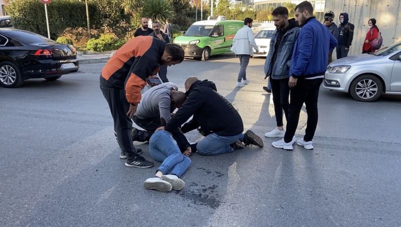 İstanbul’da yaralı kuryeye yardım seferberliği: Bir an olsun başından ayrılmadılar
