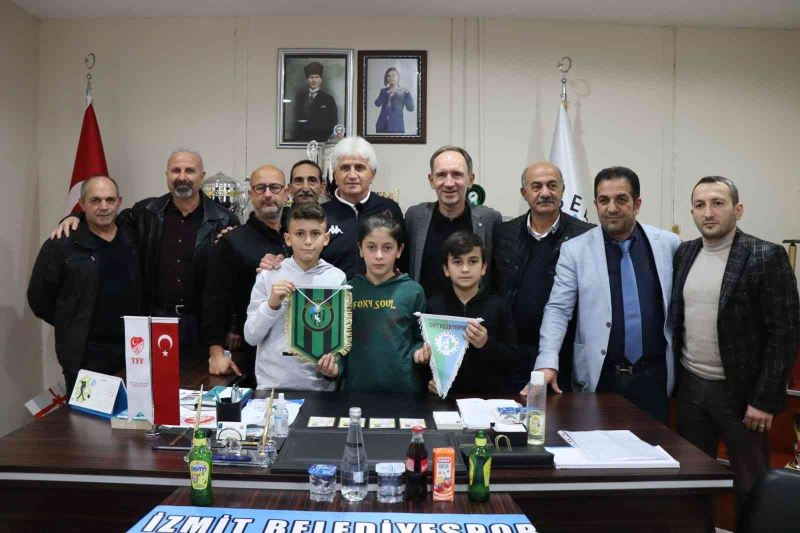 İzmit Belediyespor 7 genç yeteneği Kocaelispor’a kazandırdı