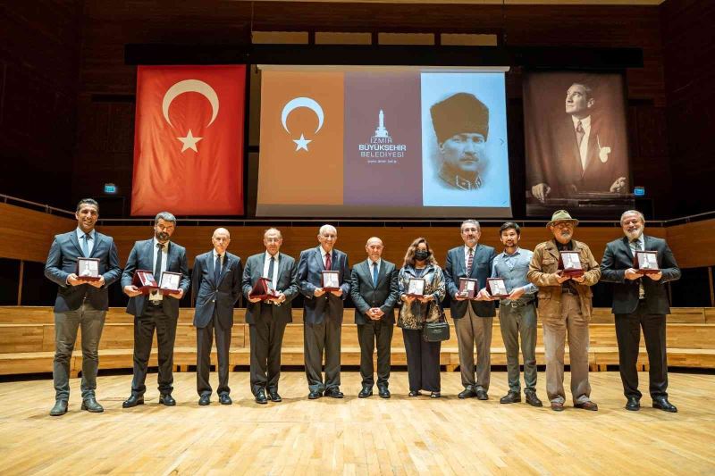 “İzmir’e Doğru: 9 Eylül” belgeseline özel gala
