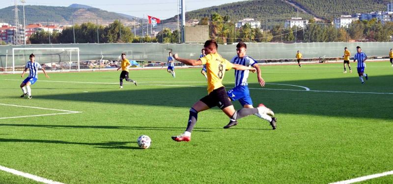 Aliağaspor FK, Aydın Yıldızspor karşısında farklı kazandı
