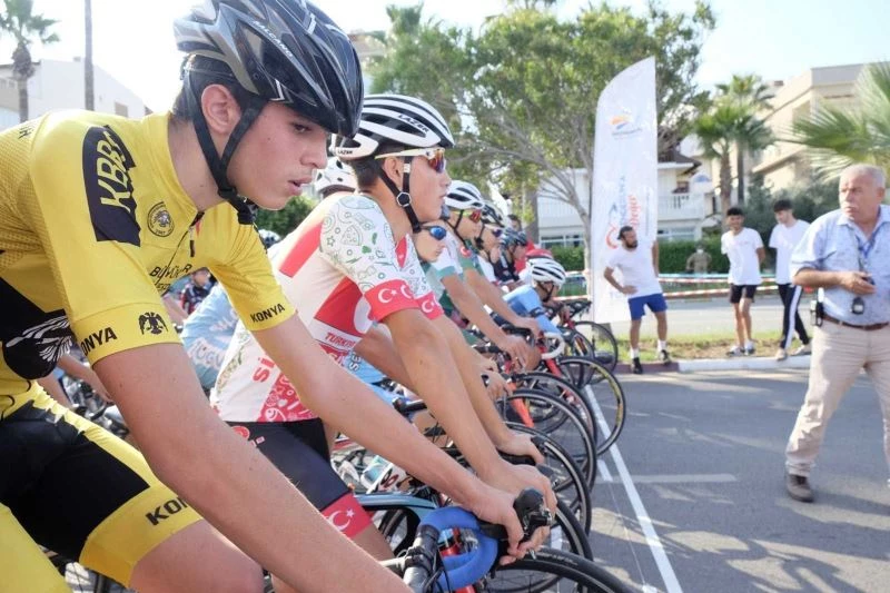 Türkiye Şampiyonası Bisiklet Kriteryum Yarışları Hatay’da tamamlandı
