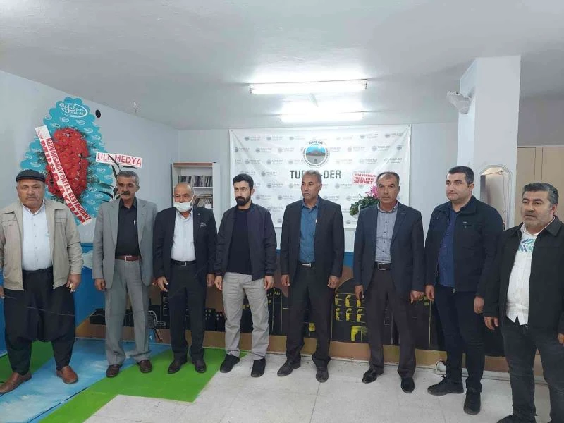 Turuş ve çevre köylerin muhtarları ortak açıklama yaptı
