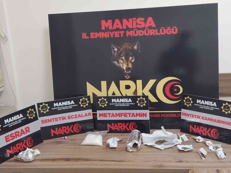 Manisa’da 4 uyuşturucu taciri tutuklandı
