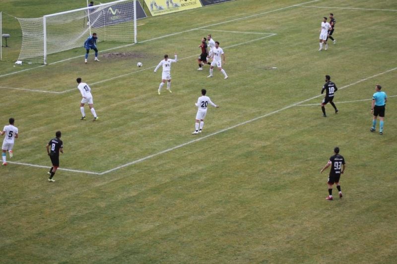 An Zentrum Bayburt Özel İdarespor, Silahtaroğlu Vanspor’u 5-0 mağlup etti
