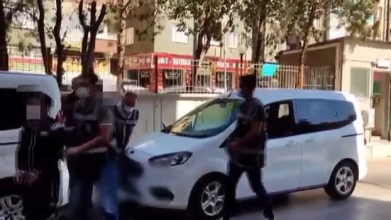 Trafikte yürekleri ağızlara getiren magandalık
