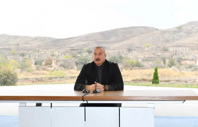 Azerbaycan Cumhurbaşkanı Aliyev’den İran’a tepki: “Kimsenin bize iftira atmasına izin vermeyiz”
