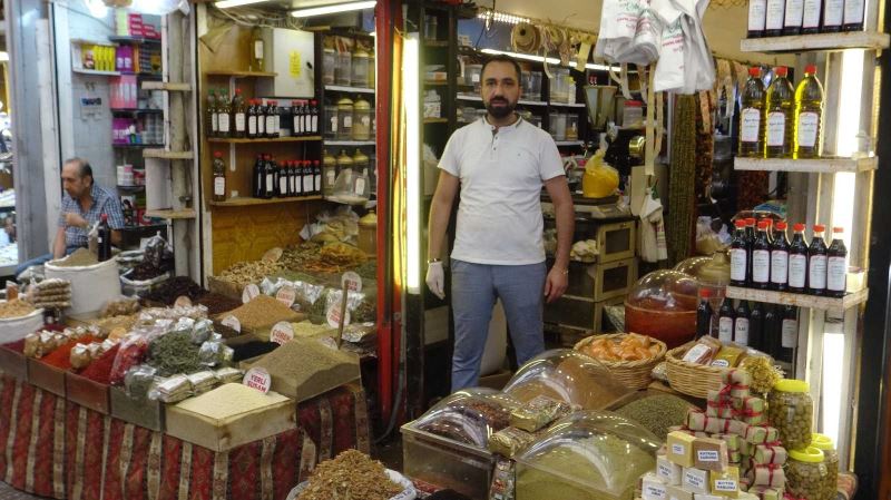 Hatay’da yeni hasatla yöresel ürünlere ilgi arttı
