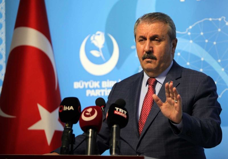 BBP Genel Başkanı Destici: “HDP’ye şirin gözükeceksin diye Kürt sorununu gündeme getiriyorsun”
