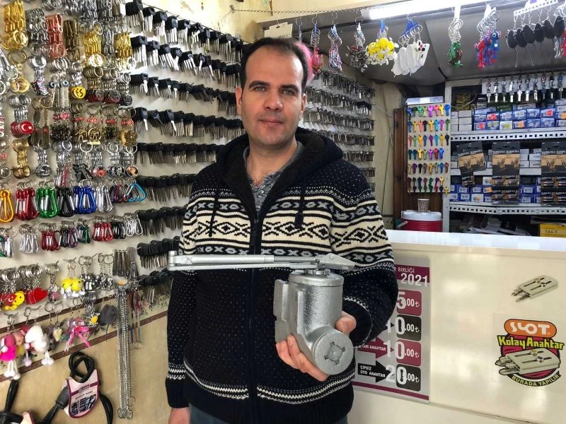 Hidrolik ayarı hırsızların önüne geçiyor
