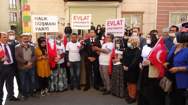 Evlat nöbetine bir destek de Yenişehir’den geldi
