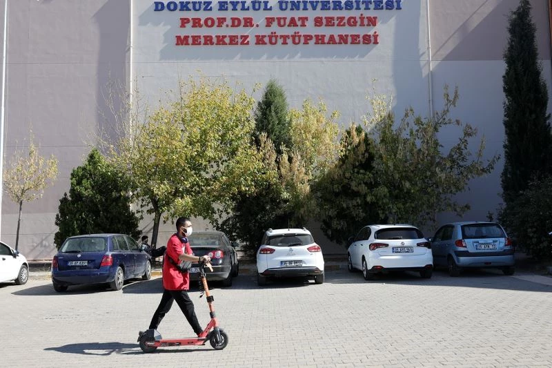 Kampüste scooter var
