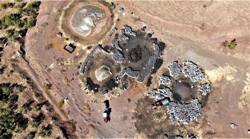 Ekmeklerini taştan değil, kömürden çıkarıyorlar
