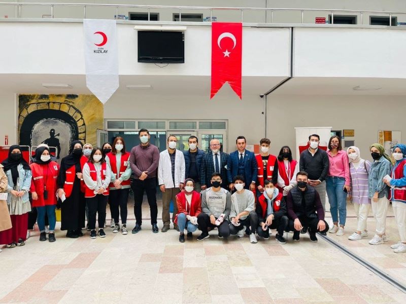 Zonguldaklı öğrencilerden kan bağışı
