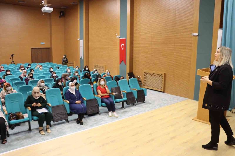 Şanlıurfa’da anne sütünün önemi anlatıldı
