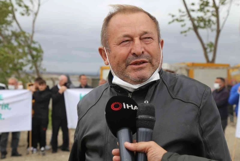 İçme suyu havzasına kaçak yapılmak istenen depo önünde protesto eylemi
