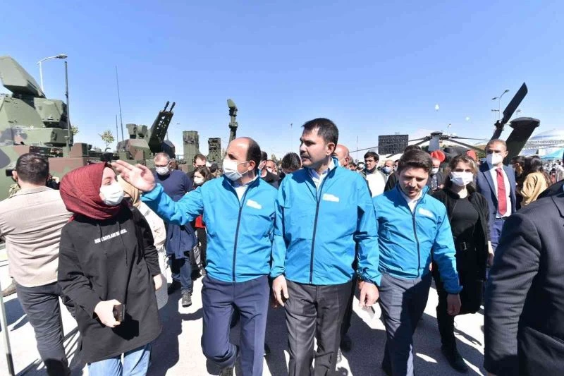 Bakan Kurum: “Gençlerimiz bu teknoloji ve bilim merkezlerinde çok daha iyilerini, güzellerini yapacak”
