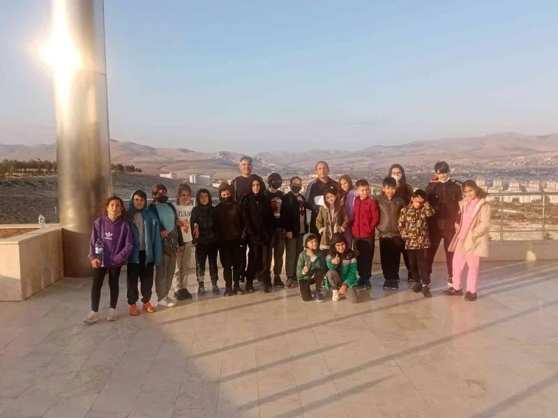 Kumlucalı judocular Kırşehir’den madalya ile döndü
