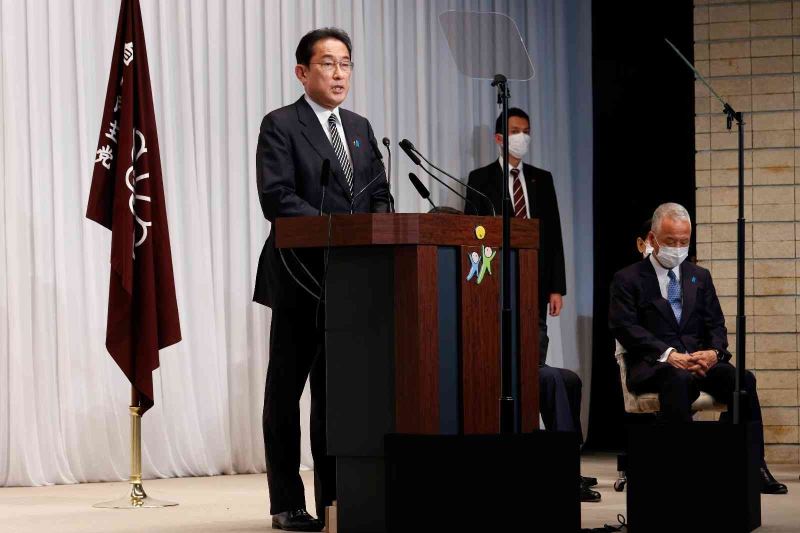 Japonya’da seçimin galibi Başbakan Kishida önceliklerini açıkladı

