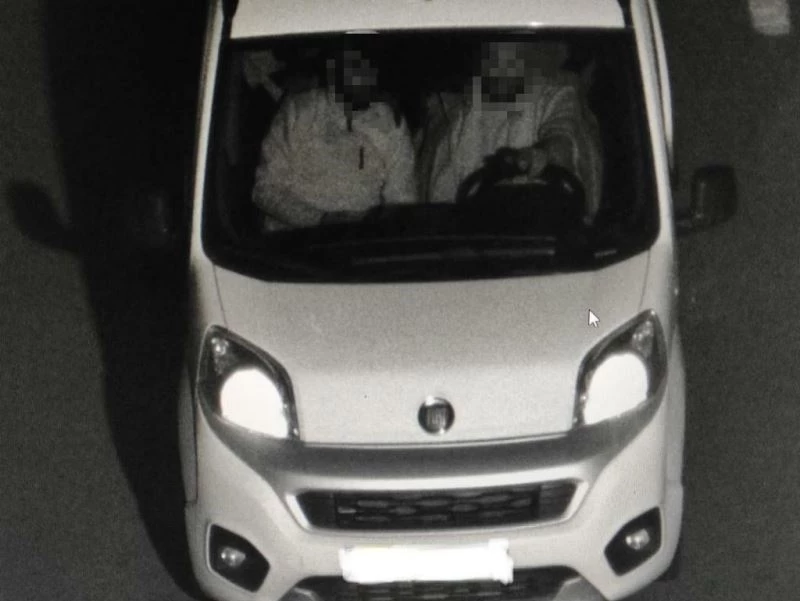 Hastanede refakatçilerin telefonlarını çalan 3 kişi yakalandı
