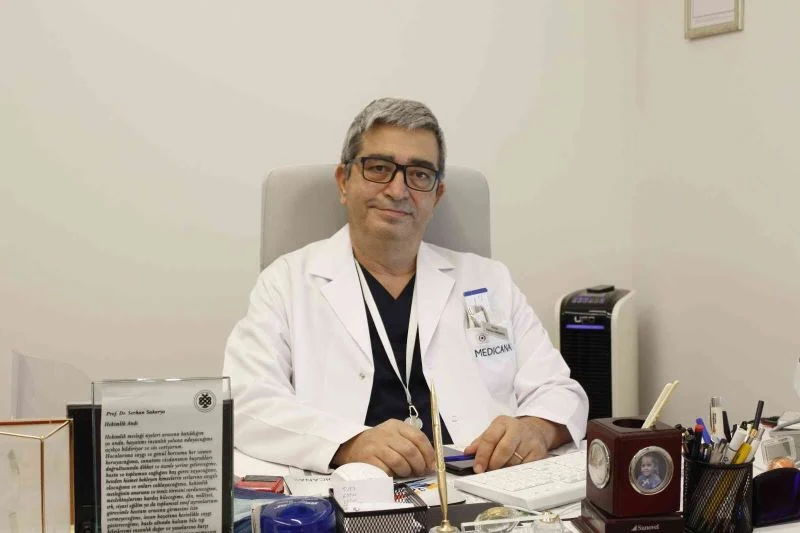 Aşı karşıtları için “izole edilsinler” önerisi
