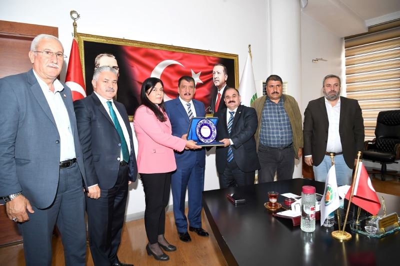 MAKON üyelerinden Başkan Gürkan’a teşekkür
