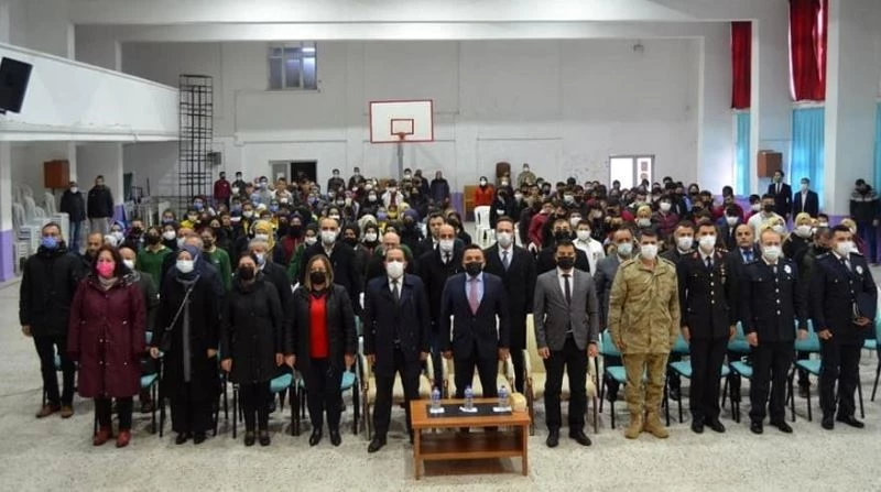 Refahiye ve Çayırlı’da 10 Kasım töreni
