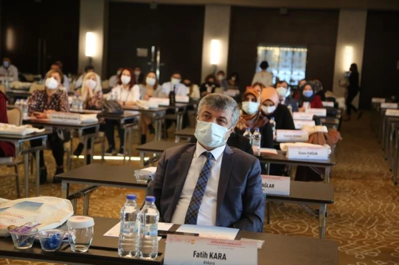 Halk Sağlığı Genel Müdürü Doç. Dr. Kara