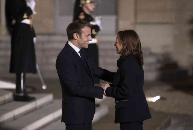 Fransa Cumhurbaşkanı Macron, ABD Başkan Yardımcısı Harris ile görüştü
