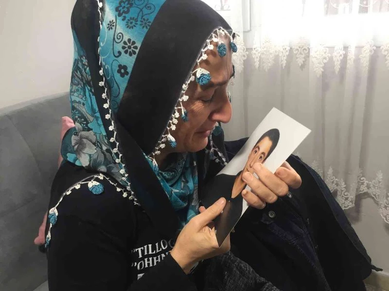 Oğlu 50 gündür kayıp annenin feryadı yürek yaktı
