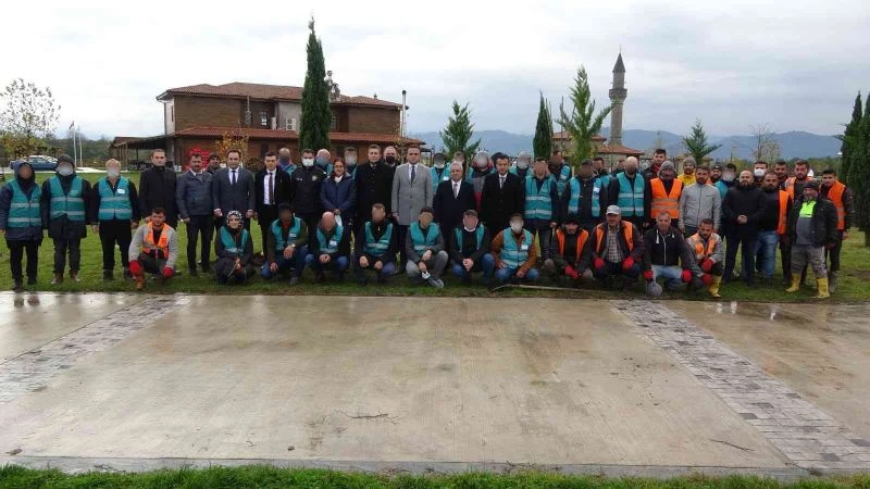 Protokol ve yükümlüler fidan dikti
