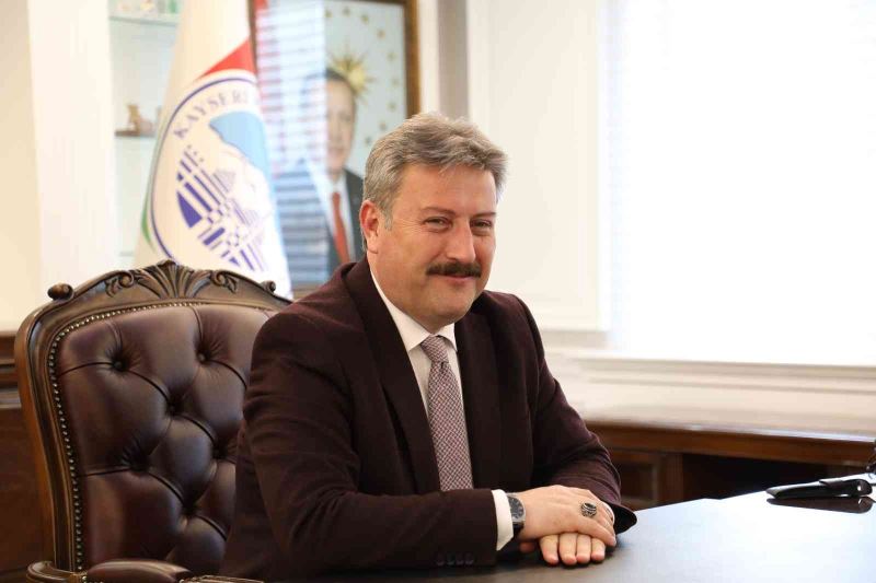 Başkan Palancıoğlu, dünya ikincisi Hayriye Türksoy Hançer’i tebrik etti
