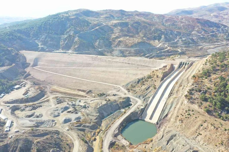 Adıyaman Çetintepe Barajı’nın gövde dolgusu tamamlandı
