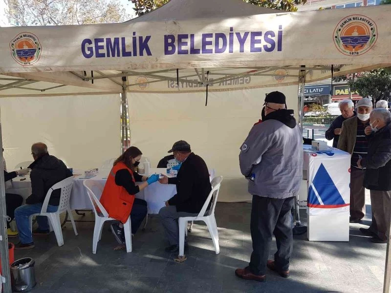 Gemlik Belediyesi diyabete dikkat çekti
