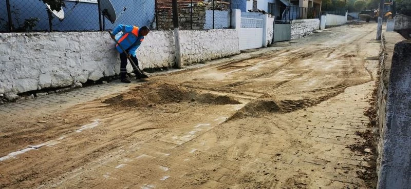 Kuşadası Belediyesi hizmetlerine devam ediyor
