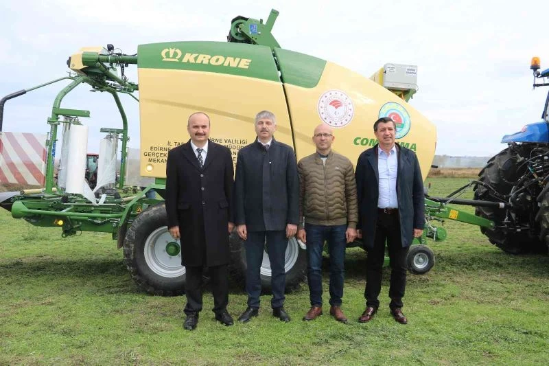 ‘Streçlemeli Kombi Rulo Balya Makinası’ Edirneli çiftçilerin kaba yem ihtiyacını karşılayacak
