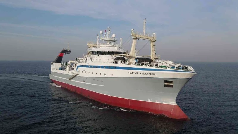 Tersan, süper fabrika gibi balıkçı gemisini teslim etti
