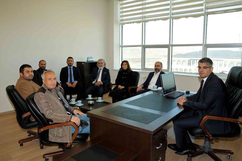 Bayburt Üniversitesi Kütüphane ve Dokümantasyon Daire Başkanlığına Arif Erkul atandı
