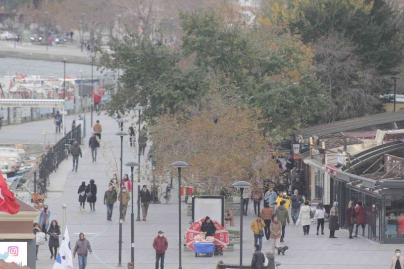 Çanakkale’de iki doz aşısını yaptırmış olan vatandaşların oranı yüzde 82,7
