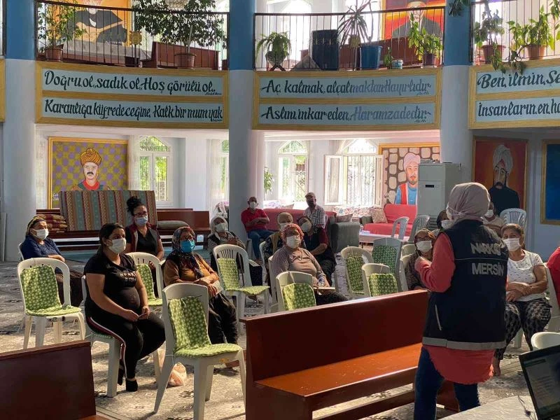 Polis ’uyuma’ uygulaması kapsamında eğitimler verdi
