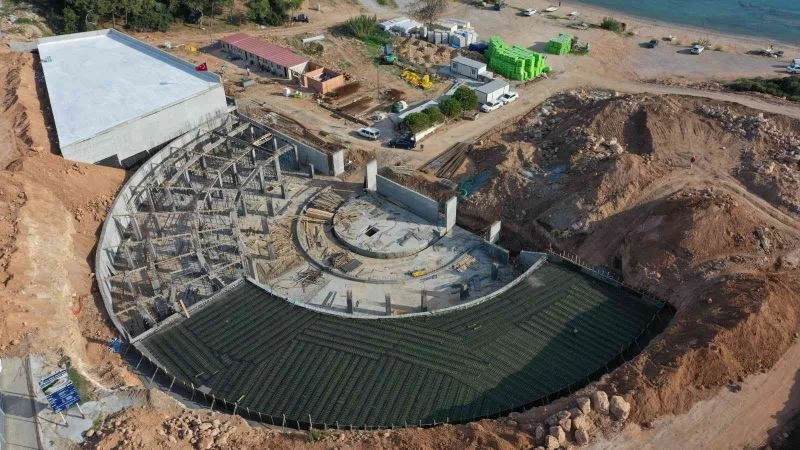 4 bin kişilik amfi tiyatro, ilk konserine ev sahipliği yapacak
